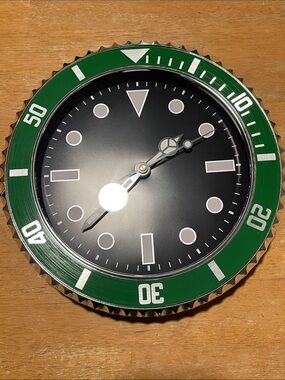 Rolex style Green Accent Wall Clock - Modern Diver Style Home Wall Decor